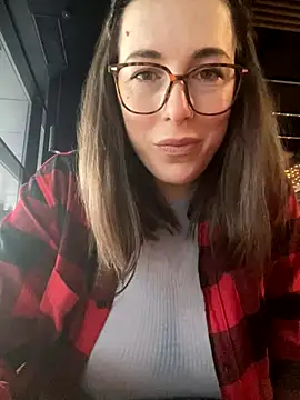 MommmyYummy online show from 12/03/24, 09:22