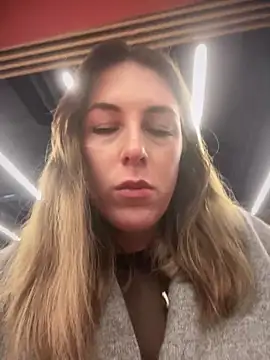 MommmyYummy online show from 01/17/25, 10:44