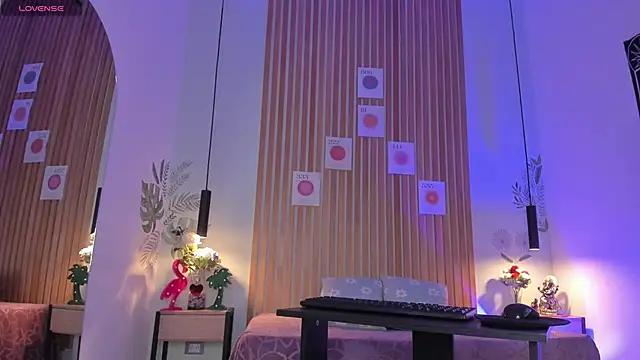 Snapshot of PawgGirl18 chatting on 12/08/24, 02:52 PawgGirl18 online show from 12/08/24, 02:52