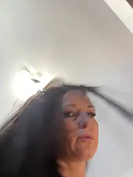 Carla Angel online show from 05/05/26, 06:32