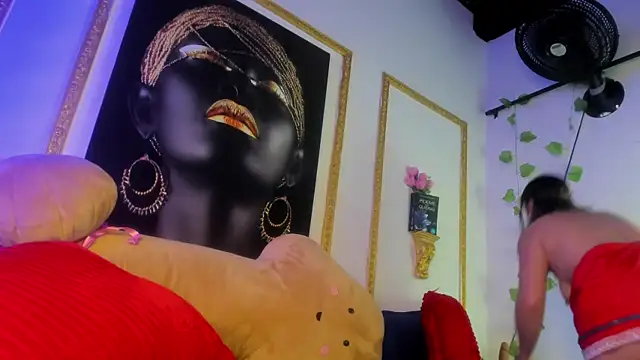 CandyQueenGold online show from 03/16/25, 01:07