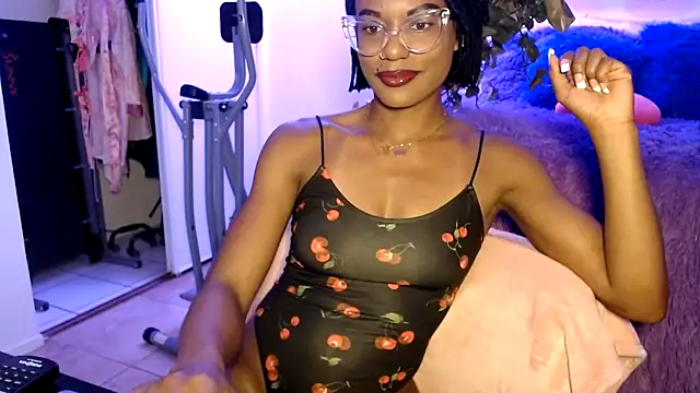 CocoSage online show from 05/11/26, 04:29
