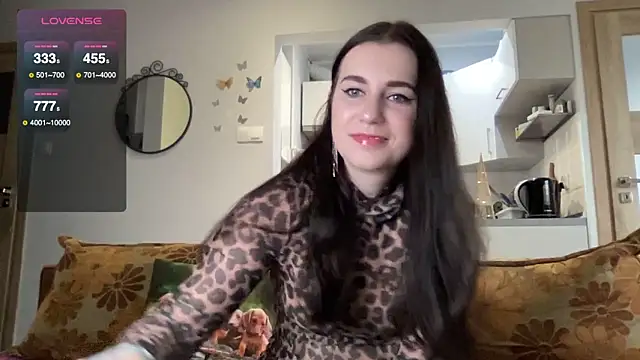 Snapshot of Teylor_Love chatting on 12/19/24, 01:40 Teylor Love online show from 12/19/24, 01:40