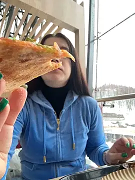 Snapshot of Teylor_Love chatting on 01/14/25, 12:56 Teylor Love online show from 01/14/25, 12:56