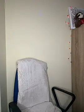 Snapshot of Teylor_Love chatting on 02/19/25, 07:48 Teylor Love online show from 02/19/25, 07:48