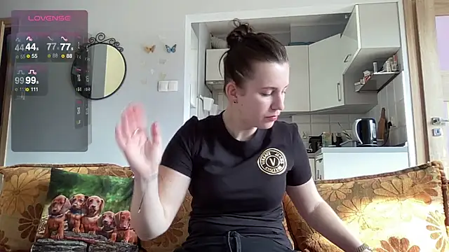 Snapshot of Teylor_Love chatting on 02/27/25, 12:23 Teylor Love online show from 02/27/25, 12:23