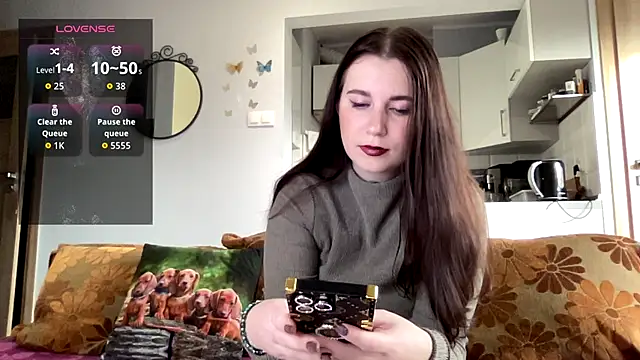 Snapshot of Teylor_Love chatting on 11/14/25, 01:10 Teylor Love online show from 11/14/25, 01:10