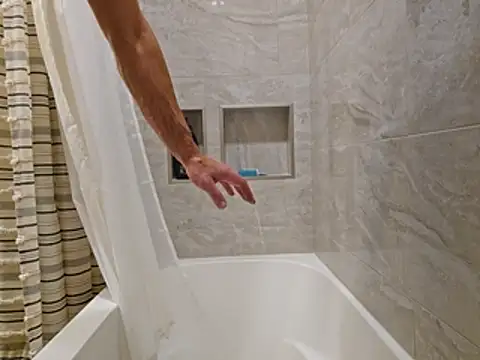 bigdeal698 online show from 10/19/25, 07:53