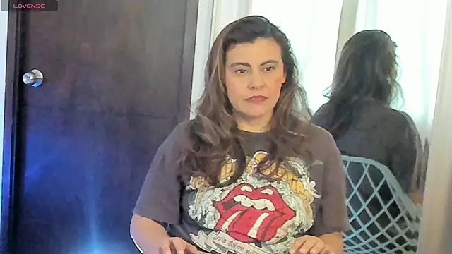 V monse online show from 04/12/26, 03:39