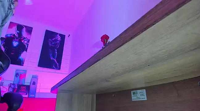 Snapshot of Alahia_Rodriguez chatting on 03/11/25, 08:09 Alahia Rodriguez online show from 03/11/25, 08:09