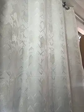 Snapshot of Alahia_Rodriguez chatting on 11/29/25, 08:01 Alahia Rodriguez online show from 11/29/25, 08:01