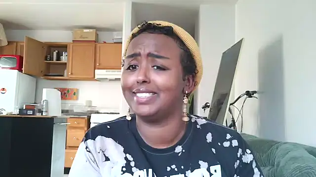 SiminFox online show from 01/12/26, 07:19