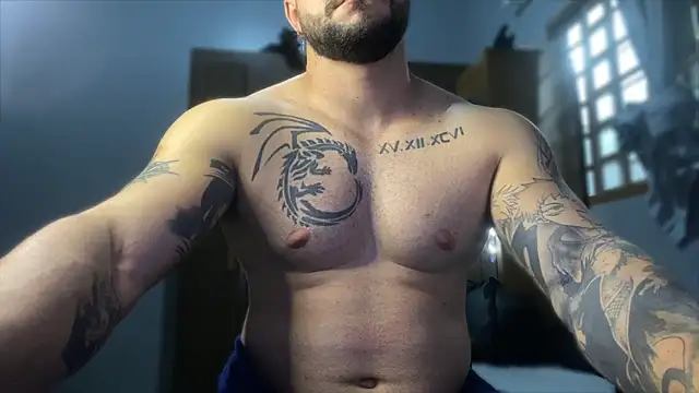 Snapshot of Galeego_DF chatting on 11/26/25, 04:30 Galeego DF online show from 11/26/25, 04:30