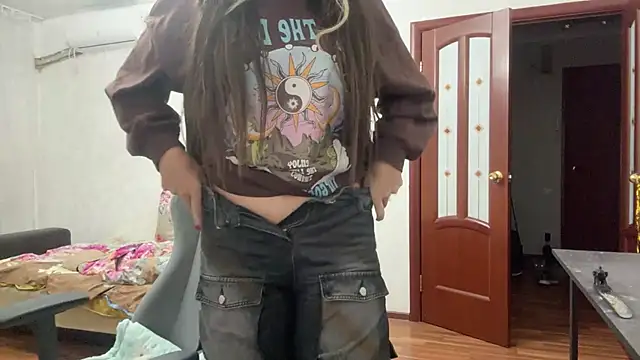 Nelly Fischer online show from 02/22/25, 08:09