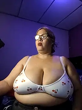 EllisW8 online show from 09/27/25, 11:10