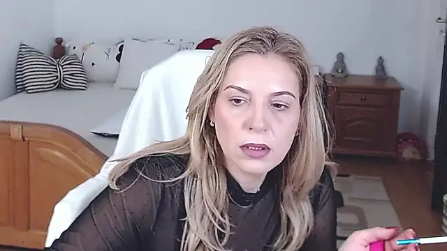 Snapshot of evamaria2024 chatting on 03/17/25, 07:35 evamaria2024 online show from 03/17/25, 07:35