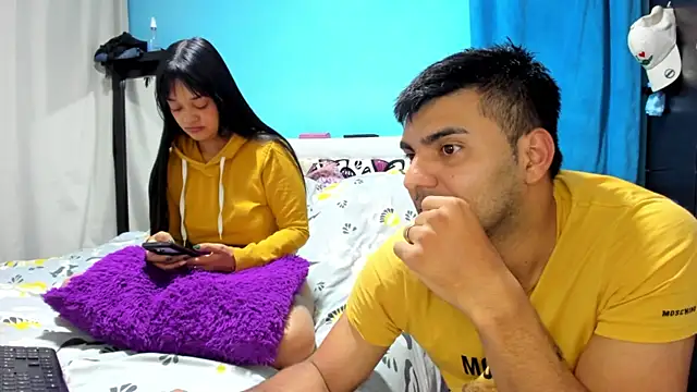 2ScarletandRyan8 online show from 08/03/26, 09:04