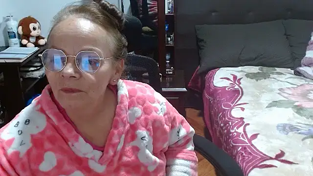 Snapshot of asleycavta chatting on 09/10/25, 02:22 asleycavta online show from 09/10/25, 02:22