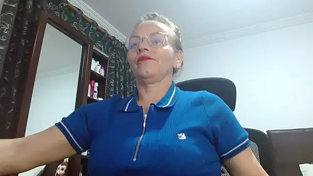 Snapshot of asleycavta chatting on 12/18/25, 02:50 asleycavta online show from 12/18/25, 02:50