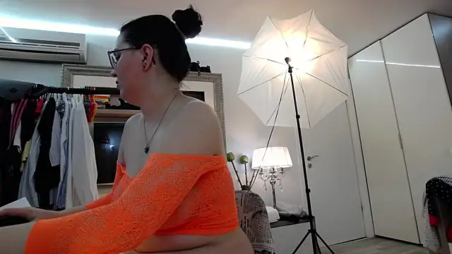 ILoveToFeelU online show from 03/12/25, 03:51