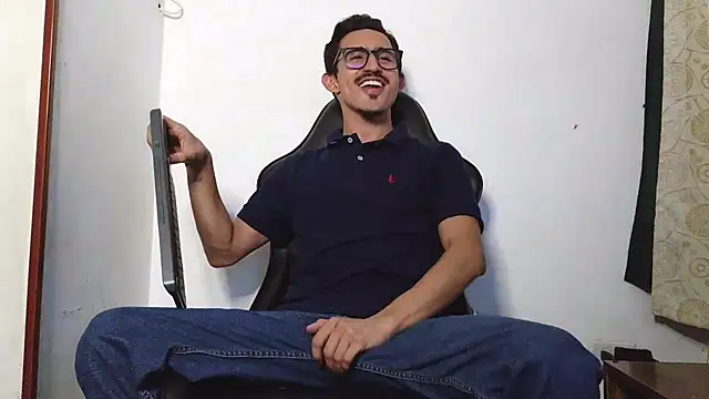 HomeAloneK online show from 02/11/26, 10:26