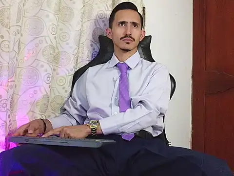 HomeAloneK online show from 04/14/26, 07:31