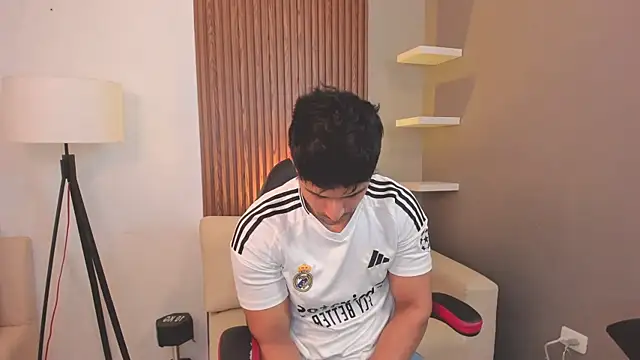 liam collins21 online show from 01/30/25, 11:33