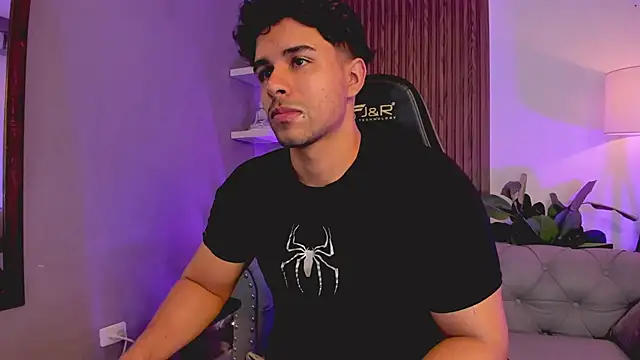 liam collins21 online show from 12/16/25, 11:48