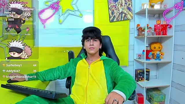 alex 477 online show from 01/28/25, 02:42