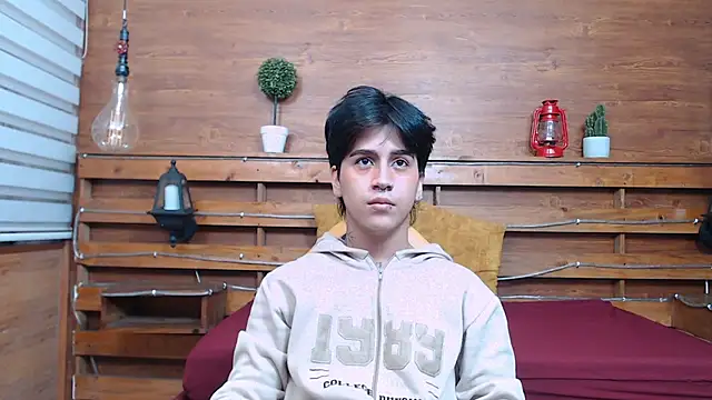 alex 477 online show from 10/15/25, 11:43