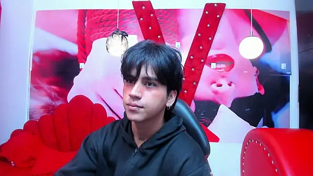 alex 477 online show from 11/21/25, 11:31