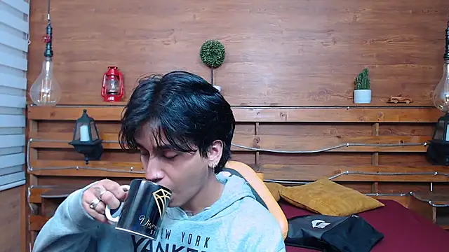 alex 477 online show from 01/08/26, 11:34