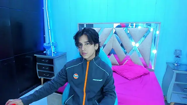 alex 477 online show from 02/26/26, 11:42