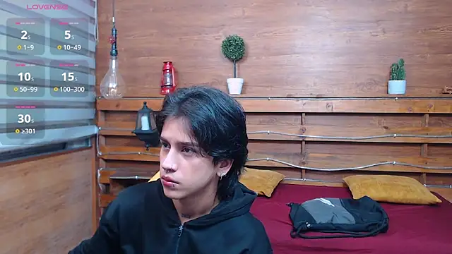 alex 477 online show from 04/15/26, 11:28