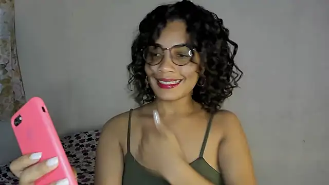 Jade Dorthini online show from 02/22/25, 10:20