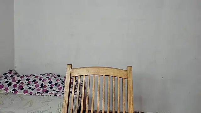 Jade Dorthini online show from 03/15/25, 06:54