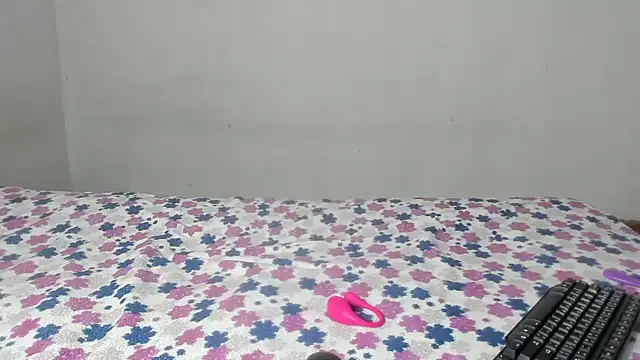 Jade Dorthini online show from 06/16/26, 10:01