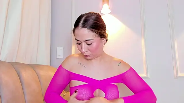 Lia walton online show from 03/02/26, 12:34