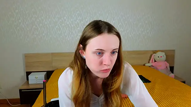 Cowell Adelina online show from 02/07/26, 09:24