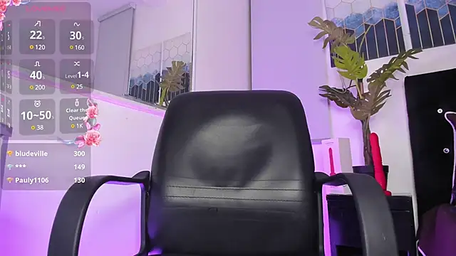 Feniix   online show from 01/24/25, 09:39