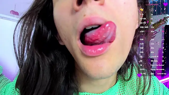 Feniix   online show from 03/12/25, 06:40