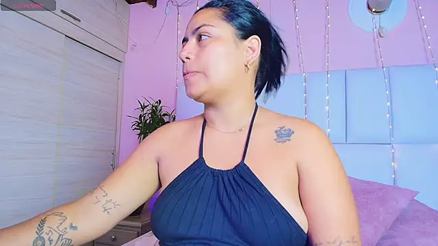 kiana cream online show from 03/03/25, 11:44