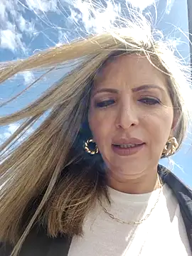  Abril-Office1 online show from 02/07/25, 04:24