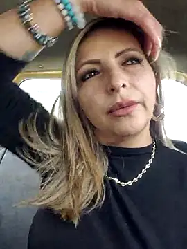  Abril-Office1 online show from 02/20/25, 03:30