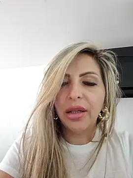  Abril-Office1 online show from 02/28/25, 04:20