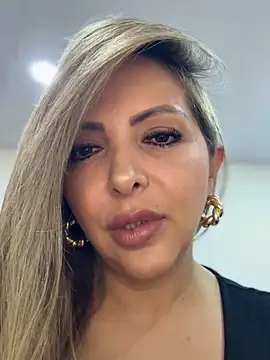  Abril-Office1 online show from 11/19/25, 12:27