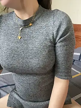 Ruby bear online show from 02/12/25, 04:12