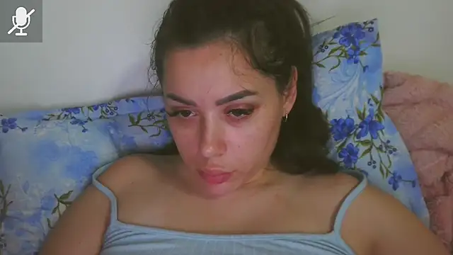 LovelyJulliette online show from 05/08/26, 12:49