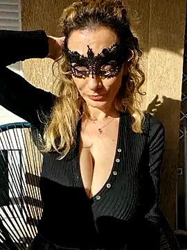 Snapshot of Eva_Lastar chatting on 01/14/26, 01:28 Eva Lastar online show from 01/14/26, 01:28