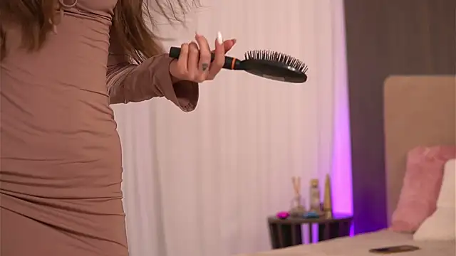 KaylaBray online show from 02/08/25, 03:19